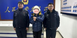 相机遗失很“揪心” 民警找回很“暖心”